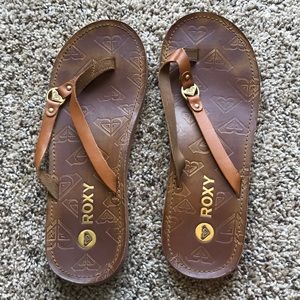 Roxy Tan Leather Flip Flop Size 9.5